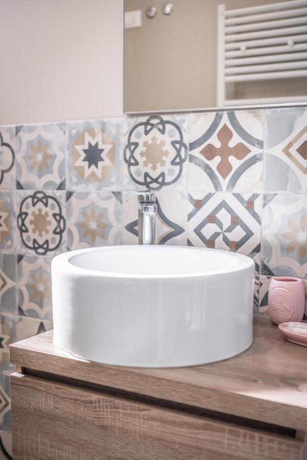 Suite 649 Mono Con Terrazzo Modena Dış mekan fotoğraf